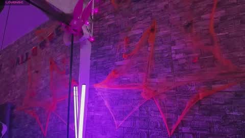 santiylola online show from October 2025 08:26:01 PM