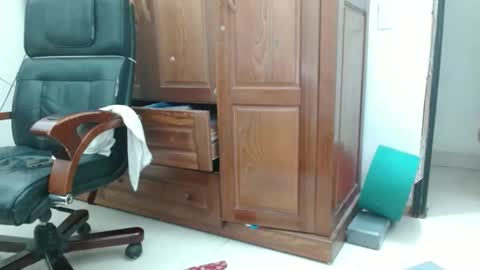 blowy079 online show from October 2025 07:16:01 AM