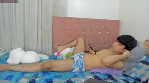 Blue online show from October 2025 01:17:02 AM