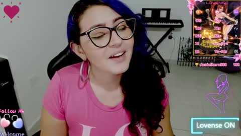 susan  online show from October 2025 04:51:02 AM