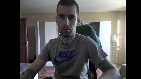 Runaway online show from December 2024 01:38:02 PM