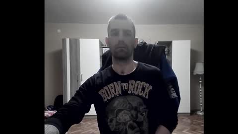 Runaway online show from February 2026 08:51:02 PM