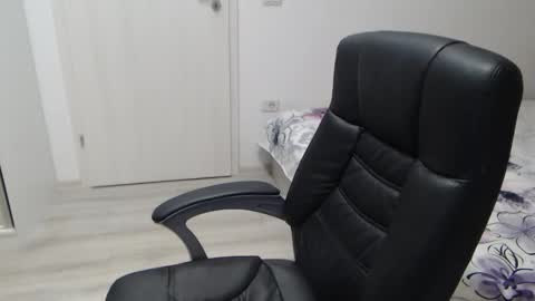 Juliet online show from February 2026 05:17:01 PM