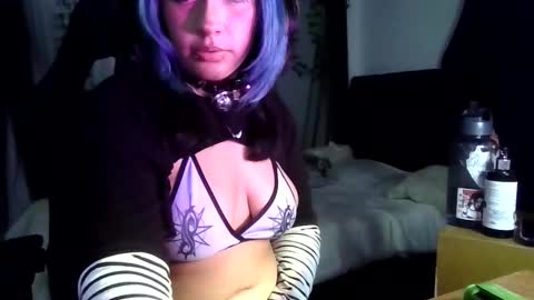 Snapshot of blue_katt chatting on September 2025 11:16:01 PM blue katt online show from September 2025 11:16:01 PM
