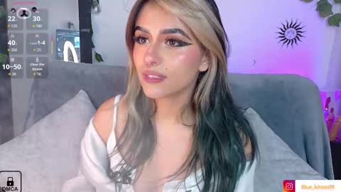 blue_kittenn online show from February 2026 06:41:02 AM