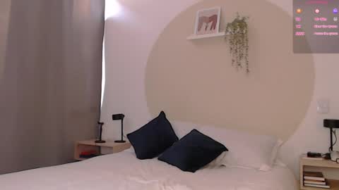 Blue online show from December 2024 01:44:01 PM