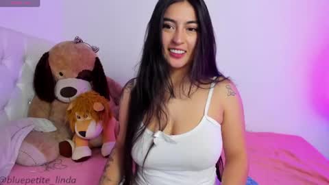 Linda  online show from June 2026 02:37:02 PM