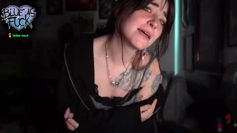 Snapshot of blueasfuck chatting on October 2025 12:11:02 AM Blue online show from October 2025 12:11:02 AM