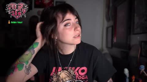 Snapshot of blueasfuck chatting on October 2025 01:17:02 AM Blue online show from October 2025 01:17:02 AM