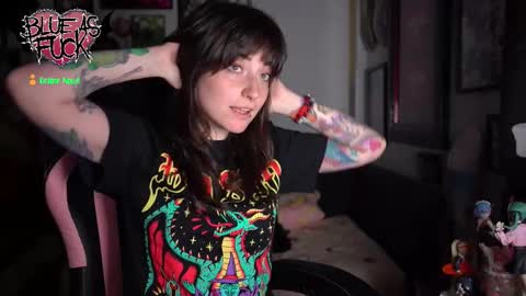 Snapshot of blueasfuck chatting on November 2025 01:59:02 AM Blue online show from November 2025 01:59:02 AM