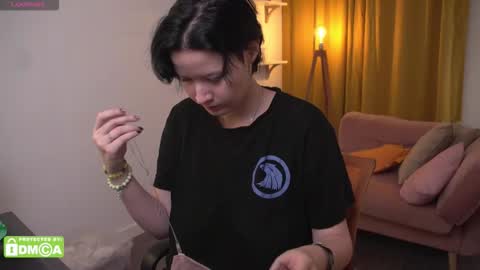 bluebeell online show from September 2025 08:52:02 PM