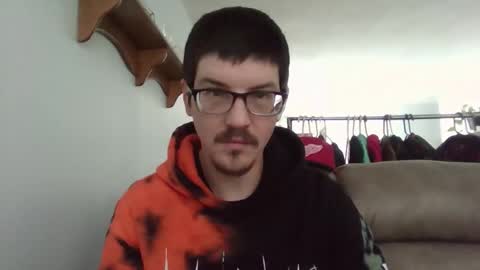 Blue B. Hyena online show from November 2025 08:57:01 PM