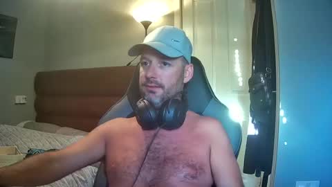 Snapshot of bluebirdflame1 chatting on July 2026 05:31:02 AM bluebirdflame1 online show from July 2026 05:31:02 AM