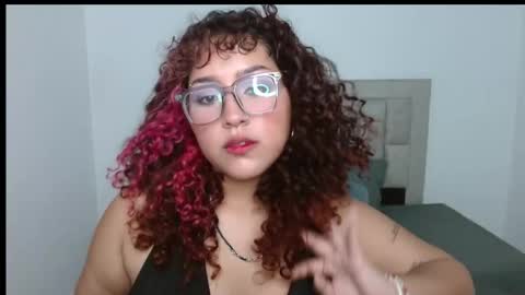 Bluee online show from September 2025 11:05:01 PM