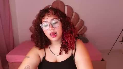 Bluee online show from September 2025 10:33:01 PM