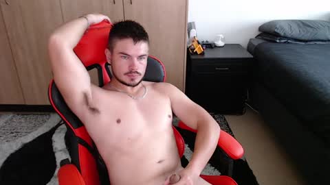 blueeyeboy0 online show from January 2025 09:03:01 AM