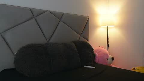 blueeyeslexxxy online show from August 2026 07:18:01 AM