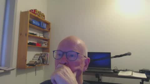 blueeyesn8 online show from December 2024 09:13:01 AM