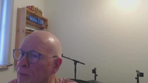 blueeyesn8 online show from December 2024 09:52:02 AM