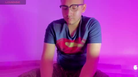 alexander online show from October 2025 02:22:02 AM