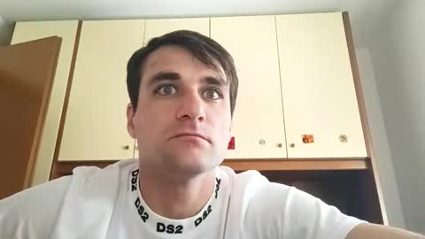 bluejoee online show from April 2026 10:15:02 AM