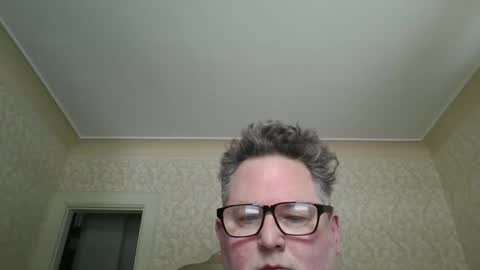 bluemoose70 online show from January 2025 03:39:01 PM