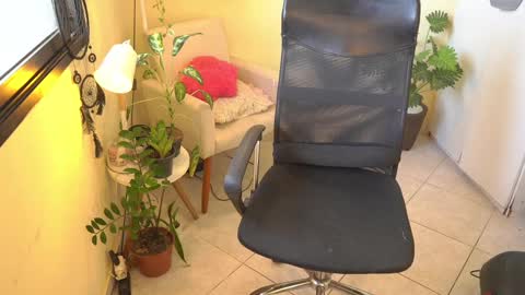 FLORAA online show from February 2025 10:40:02 AM