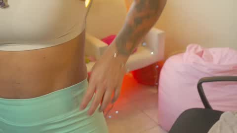 FLORAA online show from September 2025 12:07:01 PM