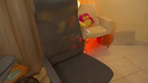 FLORAA online show from September 2025 08:41:02 AM