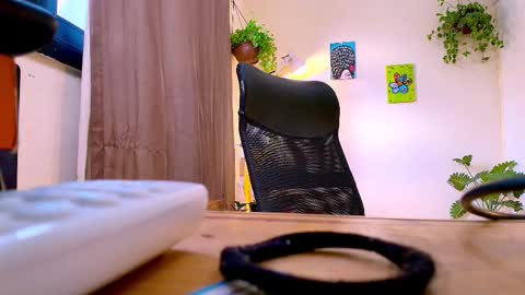 FLORAA online show from February 2026 01:33:02 PM