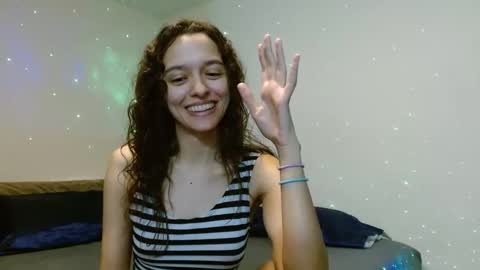 Snapshot of bluevixen7 chatting on December 2024 07:54:02 AM bluevixen7 online show from December 2024 07:54:02 AM