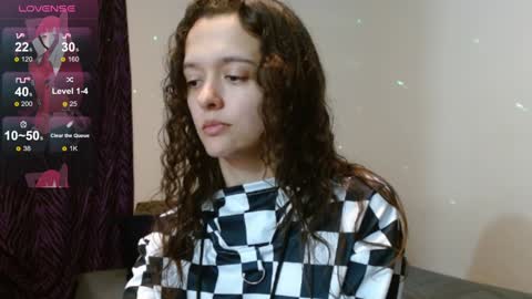 Snapshot of bluevixen7 chatting on January 2025 11:29:02 AM bluevixen7 online show from January 2025 11:29:02 AM