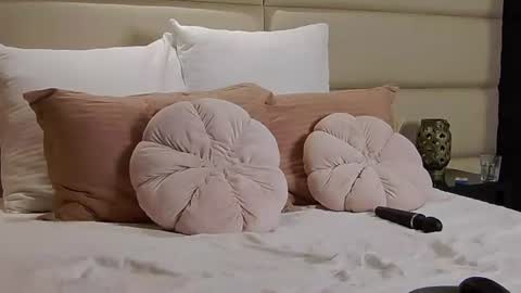 BlushBliss online show from July 2026 09:17:02 PM
