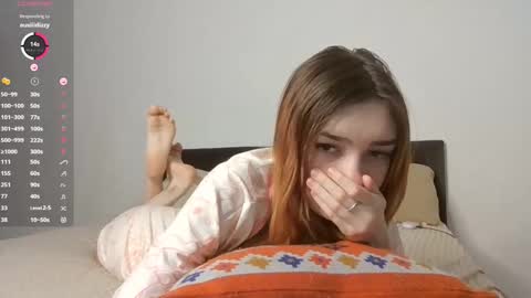 Kate online show from October 2025 10:05:02 AM