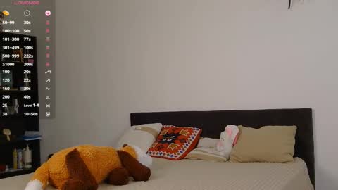 Kate online show from December 2025 09:27:01 AM