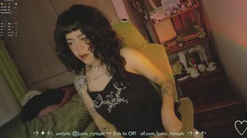Snapshot of blushing_nymph chatting on April 2026 10:56:02 PM Im Nym Justa nymph on twitter and IG online show from April 2026 10:56:02 PM