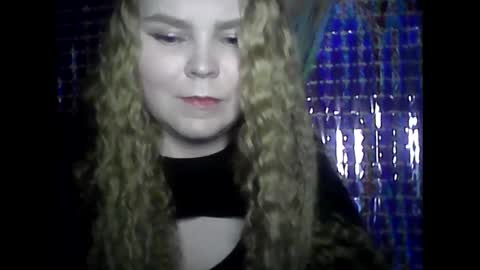 blushing_star online show from February 2025 03:42:02 PM