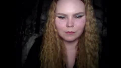 blushing_star online show from February 2025 04:35:02 PM