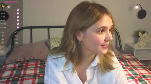 Snapshot of blytheaven chatting on December 2024 08:32:01 PM Erica online show from December 2024 08:32:01 PM