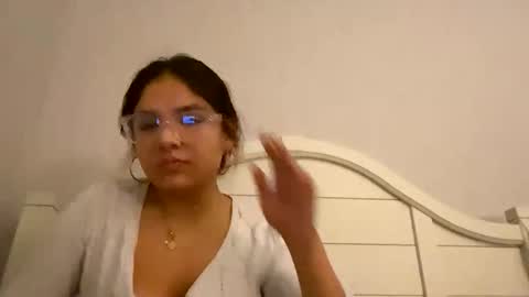 bmfrsexy online show from May 2026 05:03:02 AM