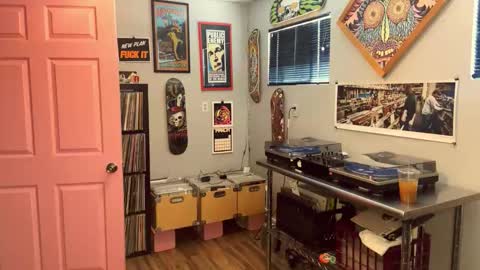 ZuperZexyZounds online show from March 2026 06:22:02 PM