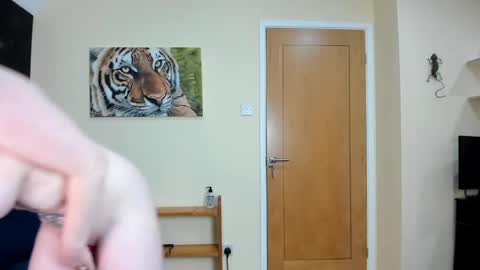 Snapshot of bob1326 chatting on December 2024 11:18:02 AM to see lou offline online show from December 2024 11:18:02 AM