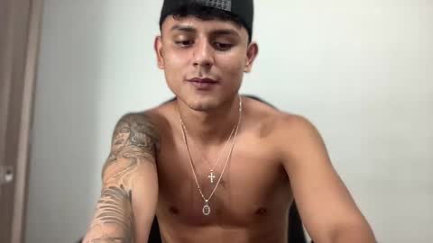 Bob  INDEPENDENT MODEL online show from February 2025 03:15:02 AM