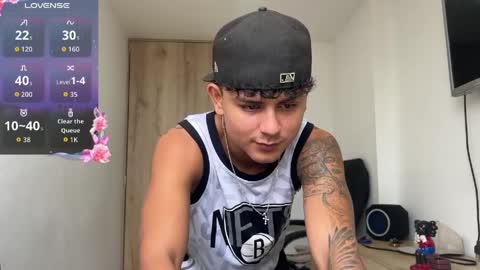 Bob  INDEPENDENT MODEL online show from April 2026 05:14:02 PM