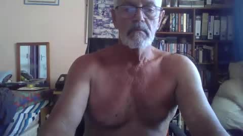 Bobbgud online show from May 2026 06:00:02 AM