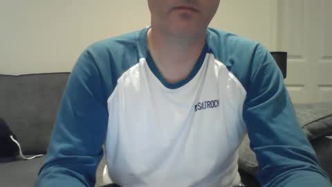 Snapshot of bobby_113 chatting on December 2024 12:43:02 AM bobby_113 online show from December 2024 12:43:02 AM