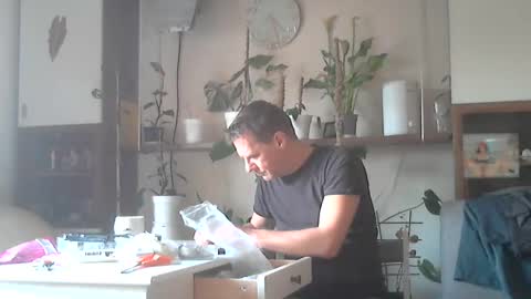 bobbytoyyboy online show from January 2025 03:26:02 PM