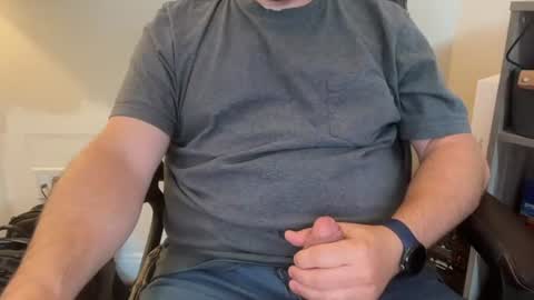 Snapshot of bodofdad chatting on June 2026 06:28:01 PM bodofdad online show from June 2026 06:28:01 PM