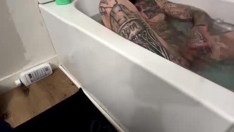 Bodyart85 19 online show from January 2025 12:18:01 PM