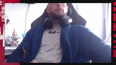 Snapshot of bodyking69 chatting on January 2025 01:04:02 PM bodyking69 online show from January 2025 01:04:02 PM